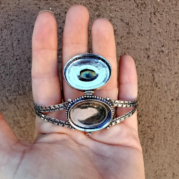 New Unique Labradorite 925 Silver Poison Cuff Bracelet. - Picture 3 of 16